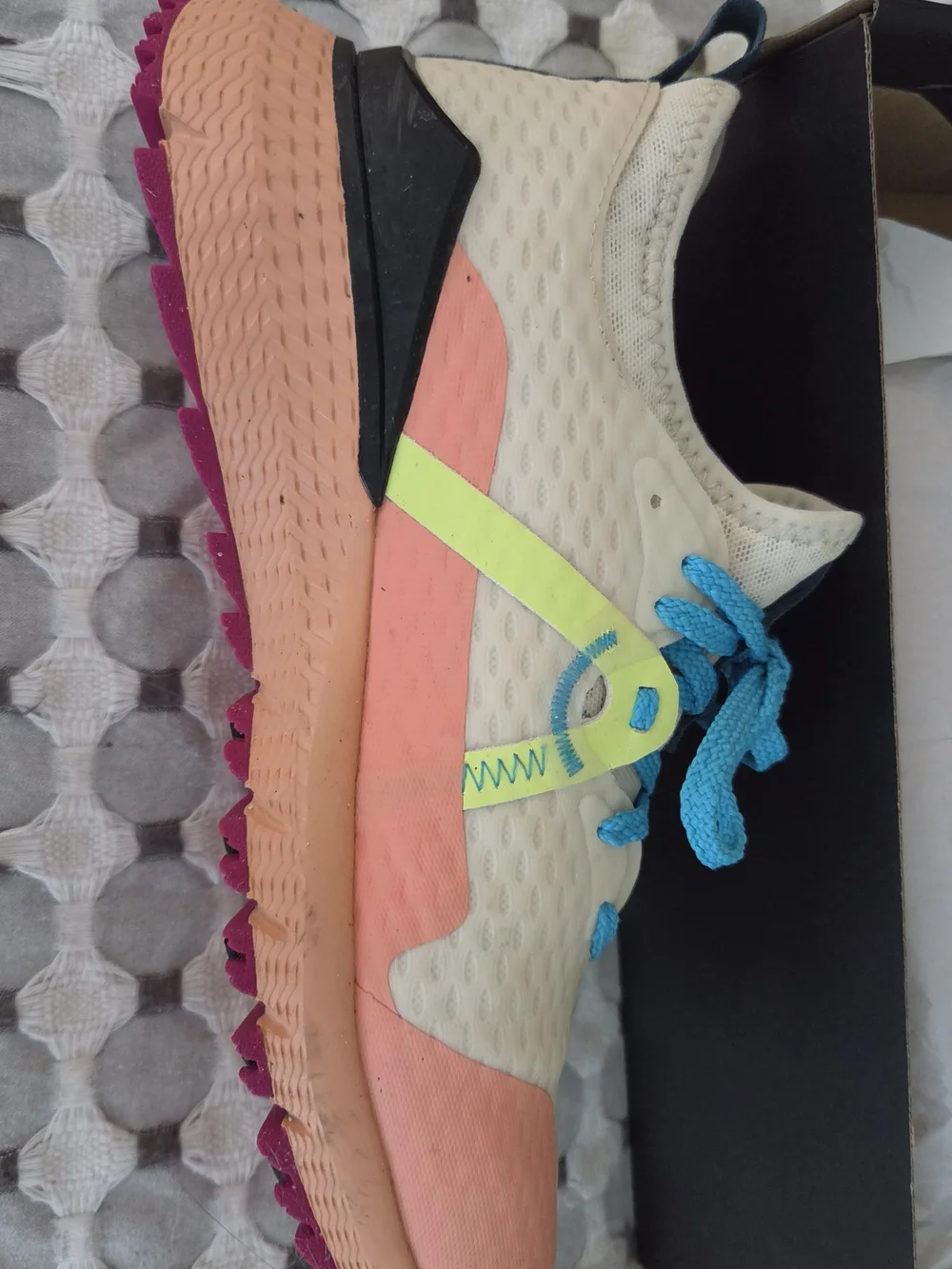 Cole Haan zerogand light